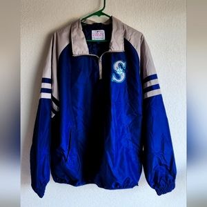 Windbreaker size XL Seattle Mariners quarter zip windbreaker.